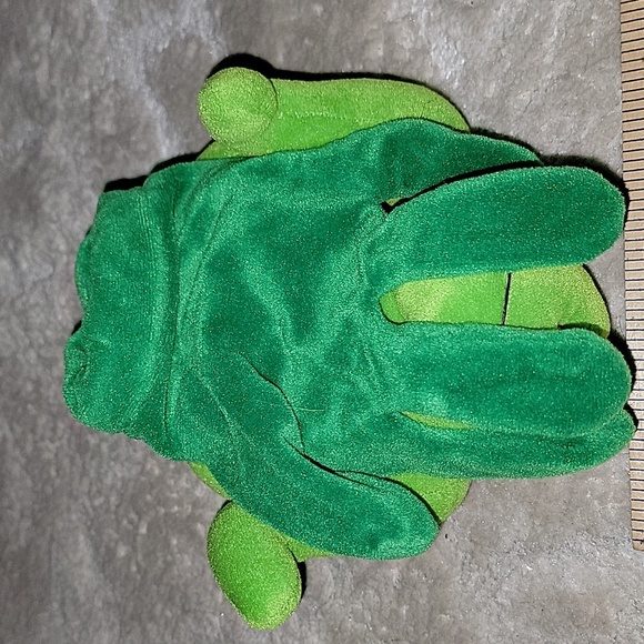 (J2) Grasshopper Plush Creations hand puppet - Picture 6 of 6